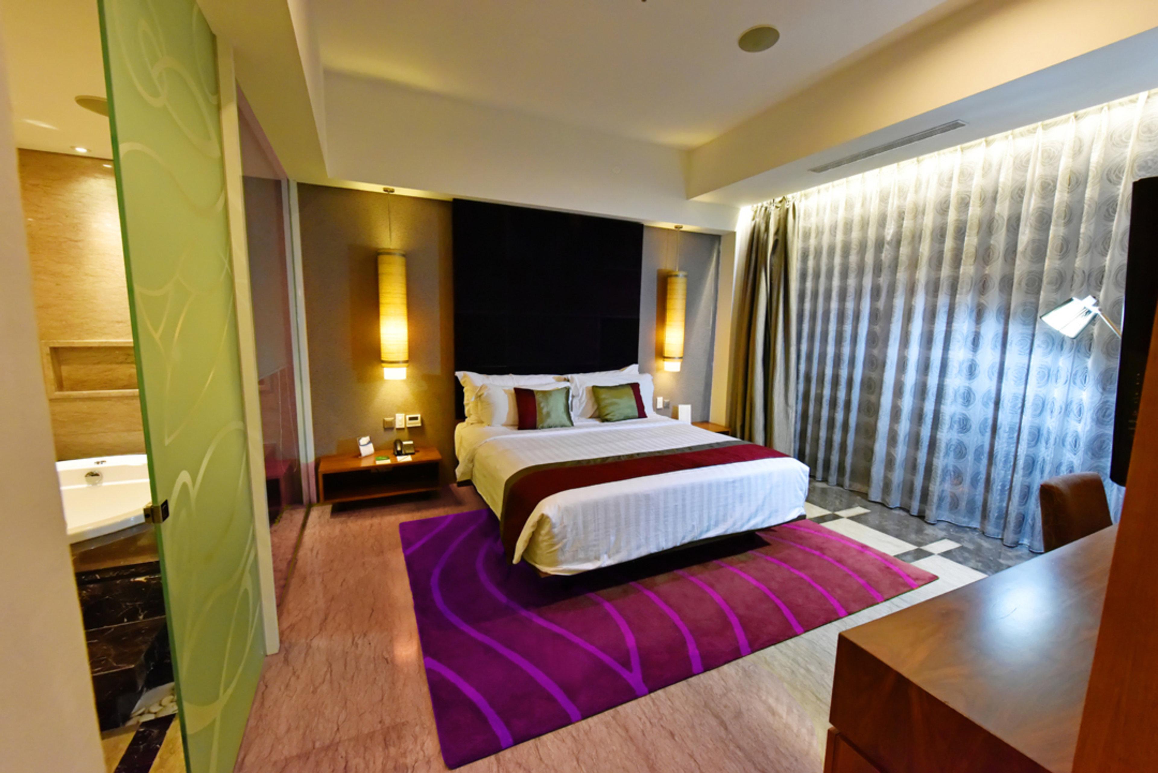 Holiday Inn Bandung Pasteur By Ihg Exteriör bild