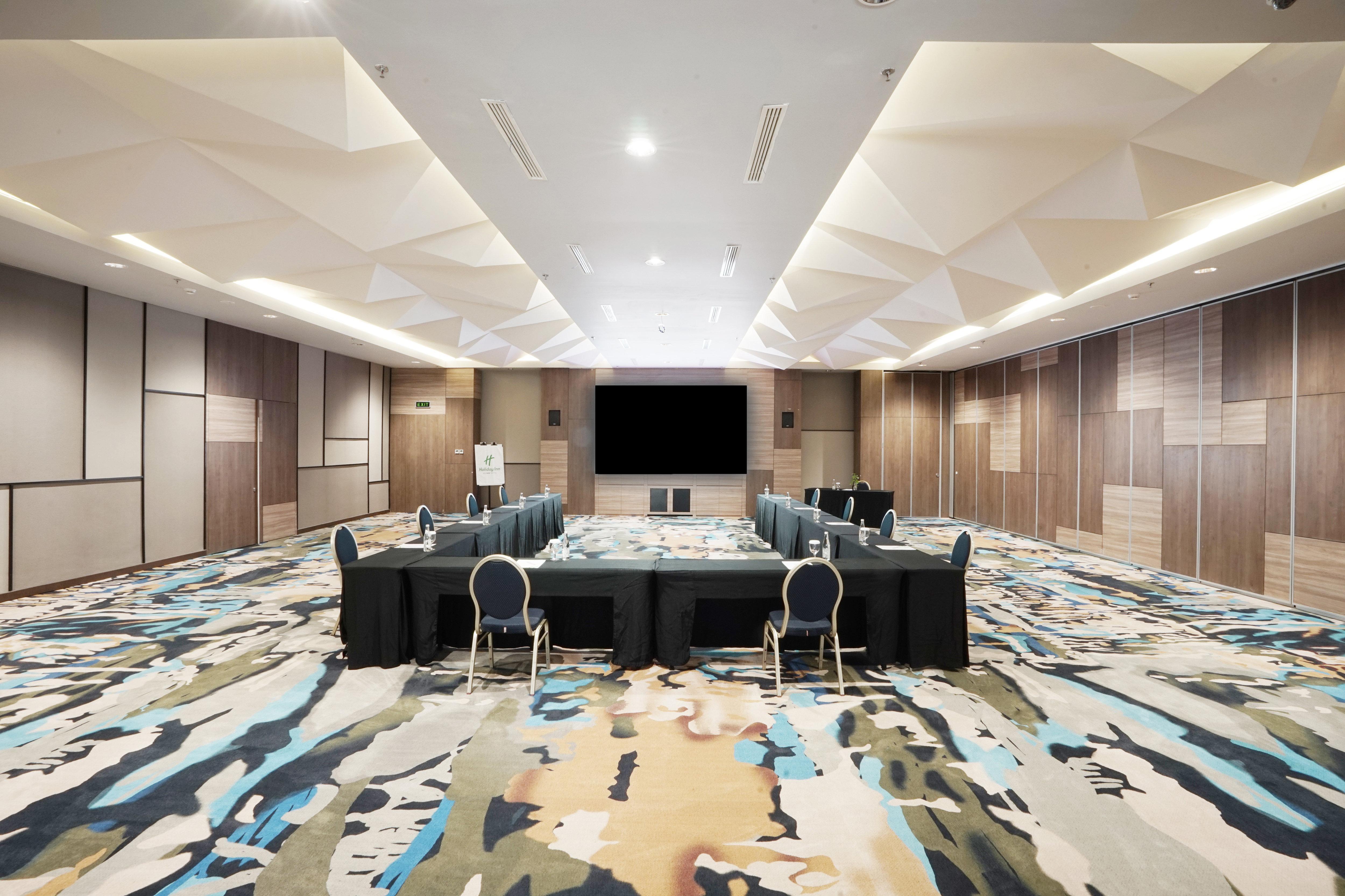Holiday Inn Bandung Pasteur By Ihg Exteriör bild