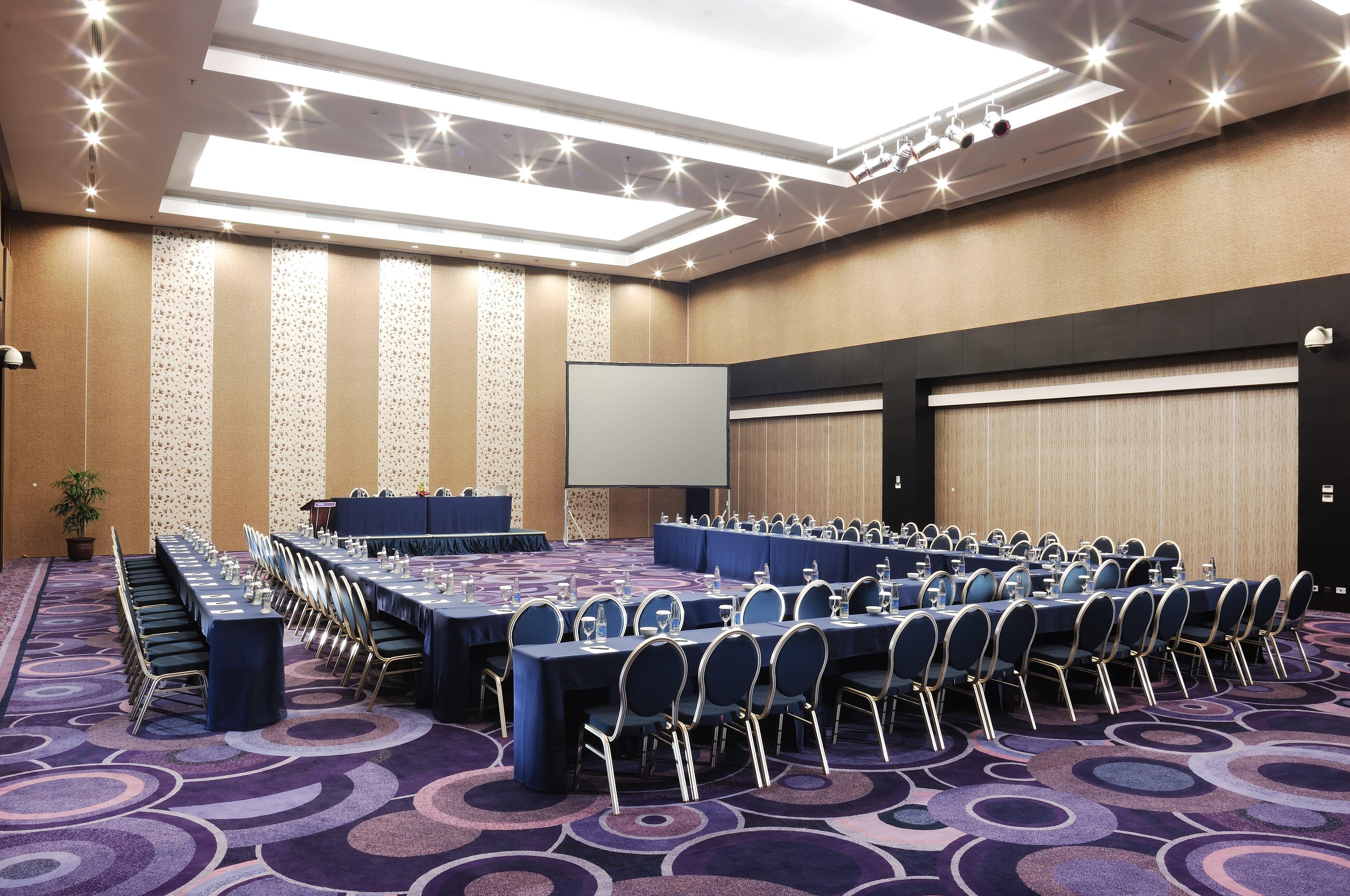 Holiday Inn Bandung Pasteur By Ihg Exteriör bild