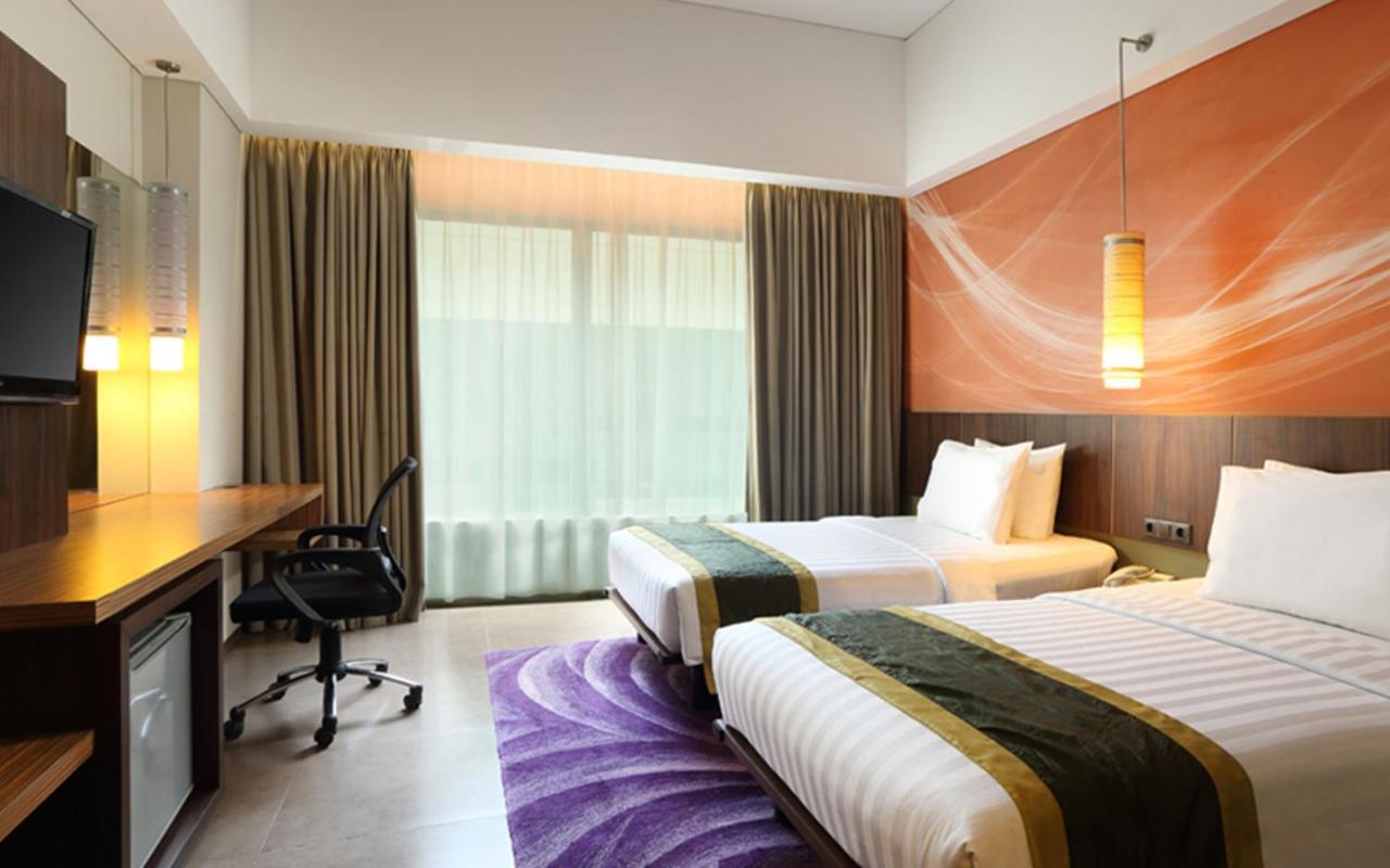Holiday Inn Bandung Pasteur By Ihg Exteriör bild