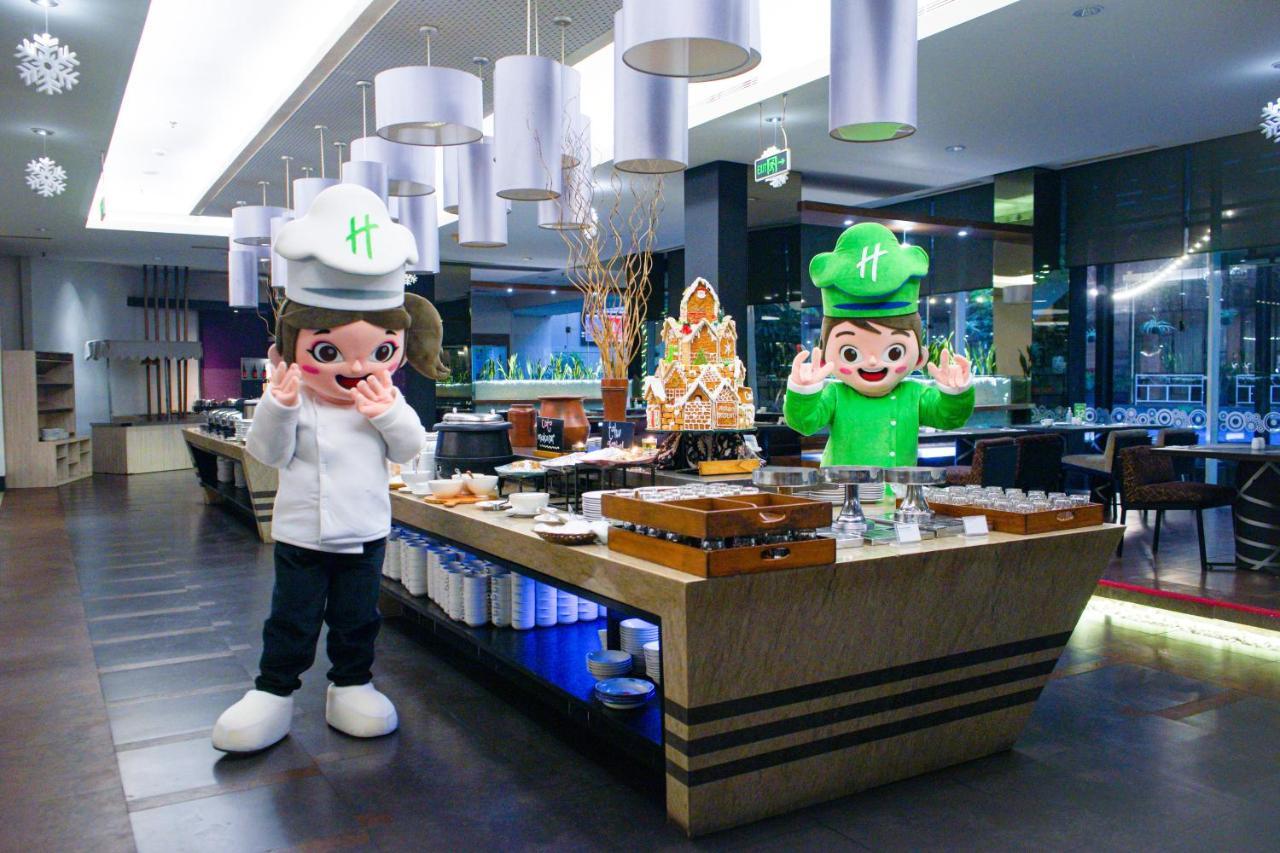 Holiday Inn Bandung Pasteur By Ihg Exteriör bild