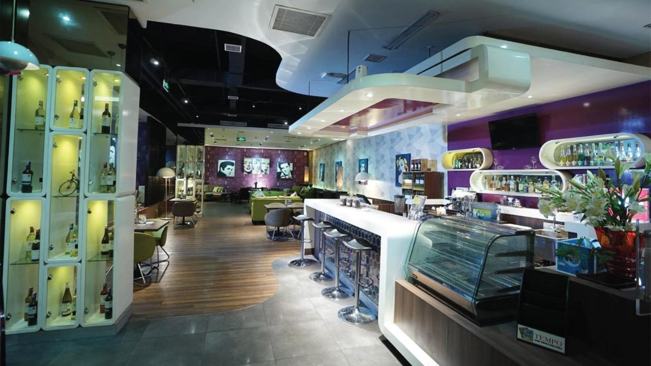 Holiday Inn Bandung Pasteur By Ihg Exteriör bild